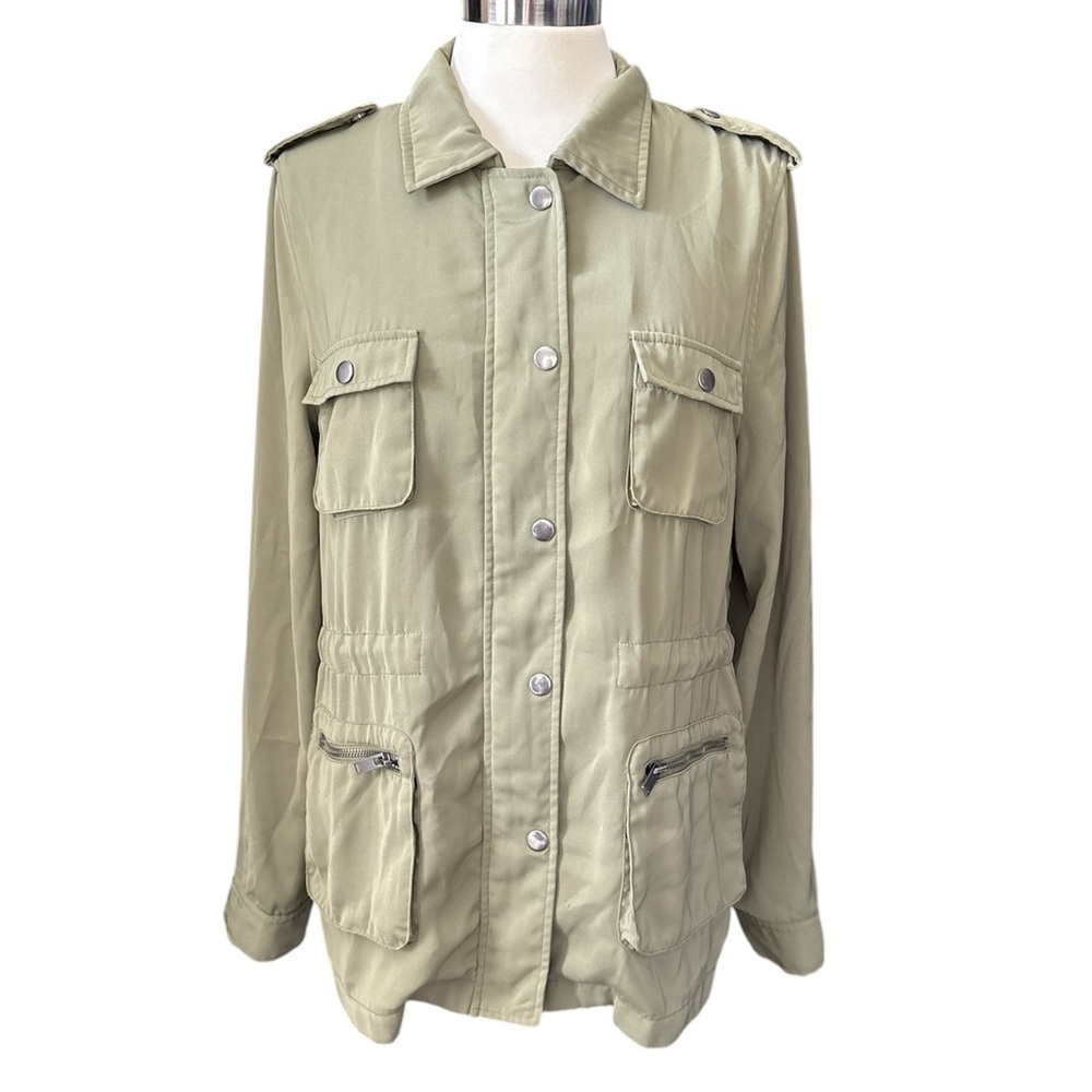 Love Tree jacket lightweight long sleeves button/zip front pockets size large